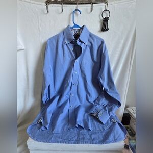 Tommy Hilfiger blue button down dress shirt in excellent condition Mens Sz Med